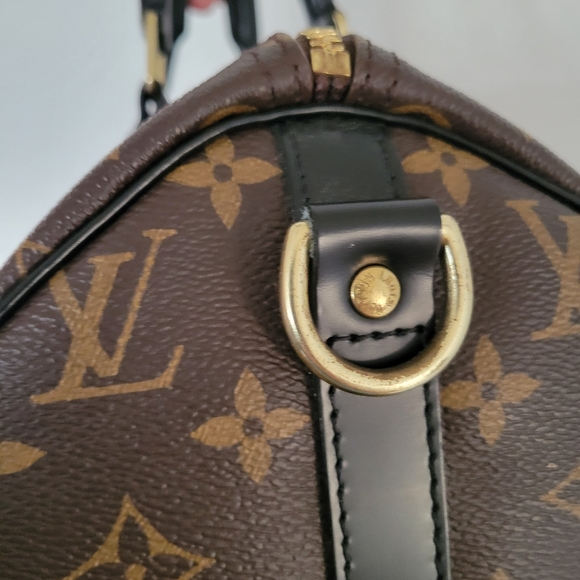 LOUIS VUITTON My LV World Tour Speedy Bandouliere with Black Trim - Picture 10 of 14